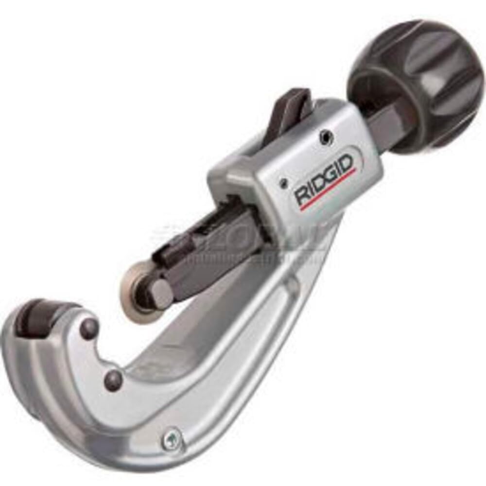 RIDGID 31642 Model 152 Quick-Acting Tubing Cutter (1/4-inch to 2-5/8-inch) + RIDGID 31100 Model 818 Aluminum Straight Pipe Wrench (18-inch)
