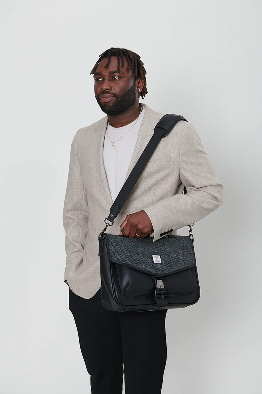 Islander The Laptop Bag - Made of Microfibre Leather & Harris Tweed