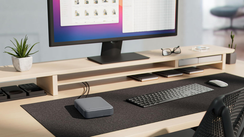 Seagate 8TB Expansion Desktop Hard Drive | MicroB to USB-C (STNP8000400)