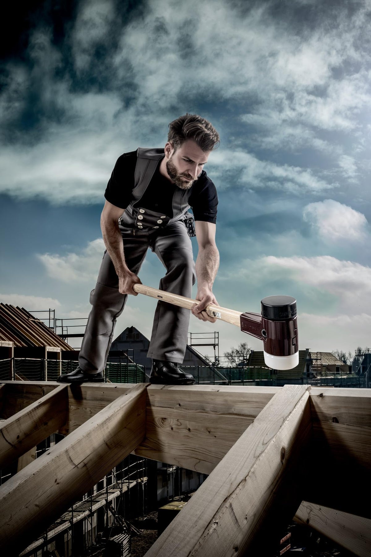 Halder Simplex Sledgehammer 80mm – Superplastic Inserts, Cast Iron Housing with Protection Sleeve, Varnished Hickory Handle, Non-Marring Heavy-Duty Sledge – 3007.081