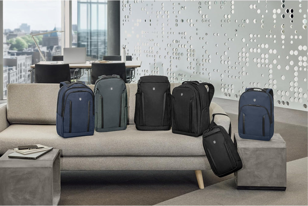 Victorinox Altmont Professional Fliptop Laptop Backpack - Tablet & Laptop Bag for Travel Accessories - Computer Backpack Includes Sleek Organizer - 26 Liters, Black